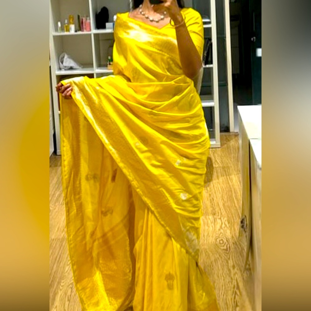 Pure 100% silk Benarasi bridal saree in the shade mango yellow